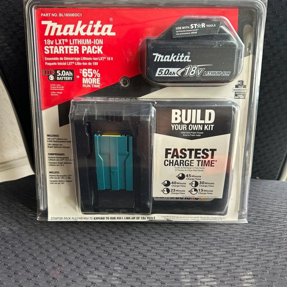 Makita 18V LXT Lithium-Ion Starter Pack - Black and Blue